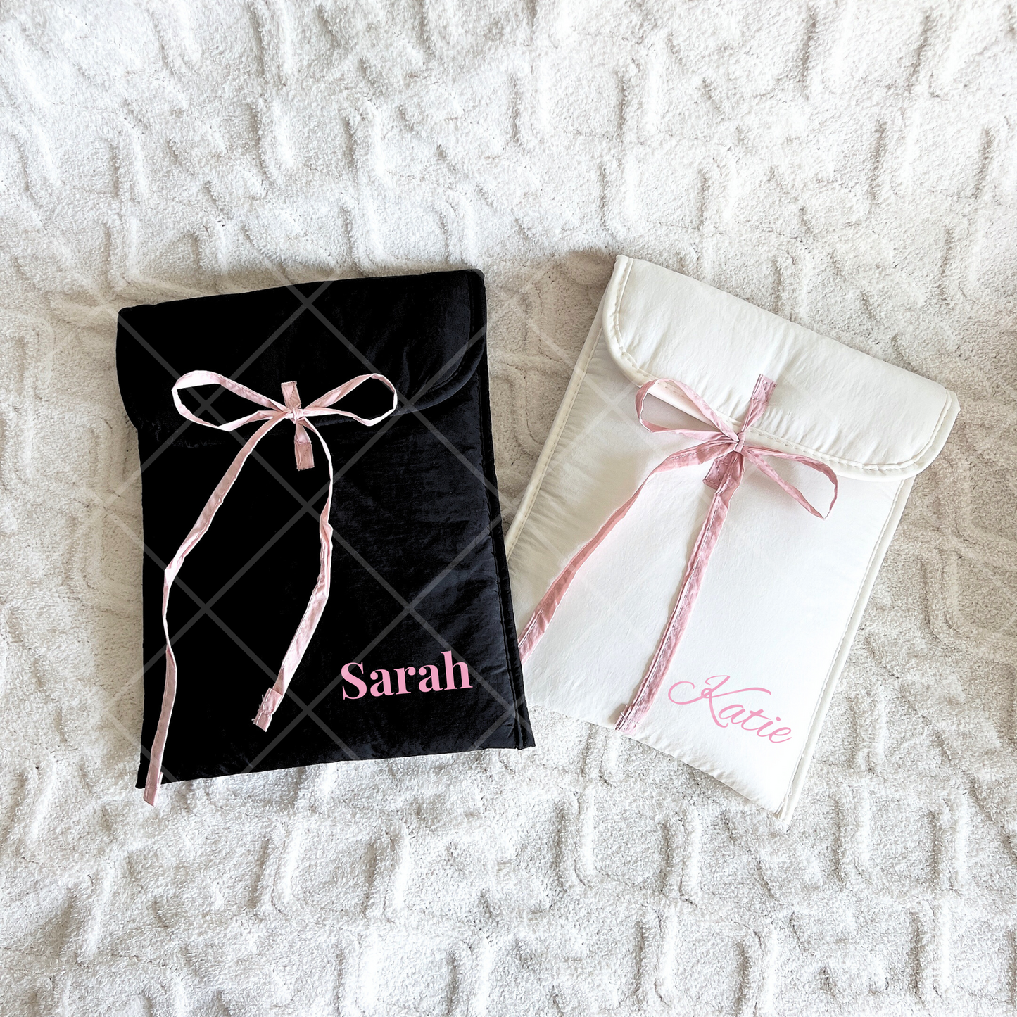 Personalized Pink Bow Laptop Sleeve